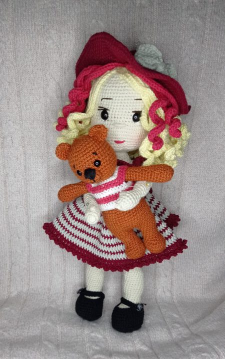 Papusa Elena si ursuletul ei